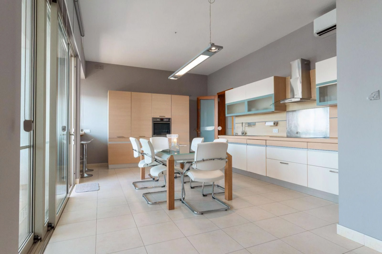 Квартира в Слиме, Мальта, 204 м² - фото 2