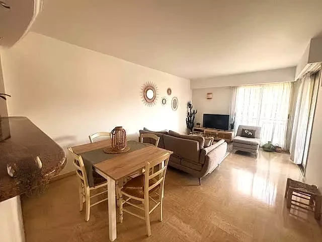 Квартира в Каннах, Франция, 44 м² - фото 2