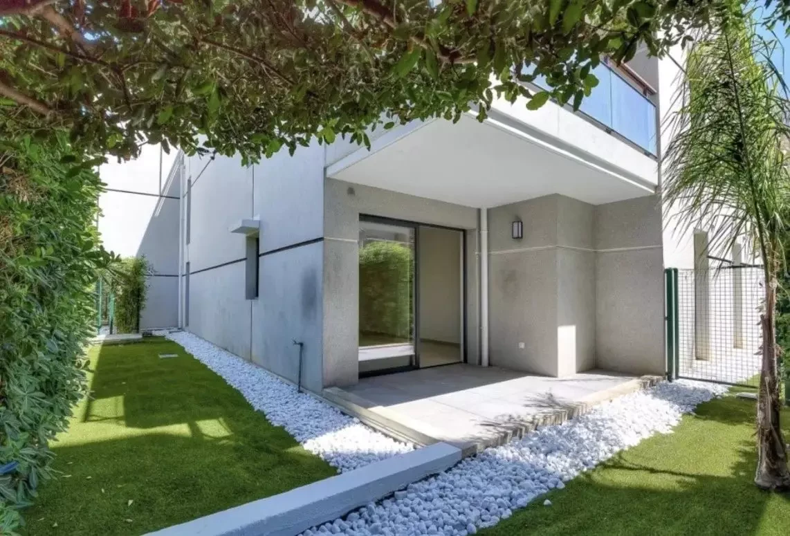 Квартира в Каннах, Франция, 41 м² - фото 2