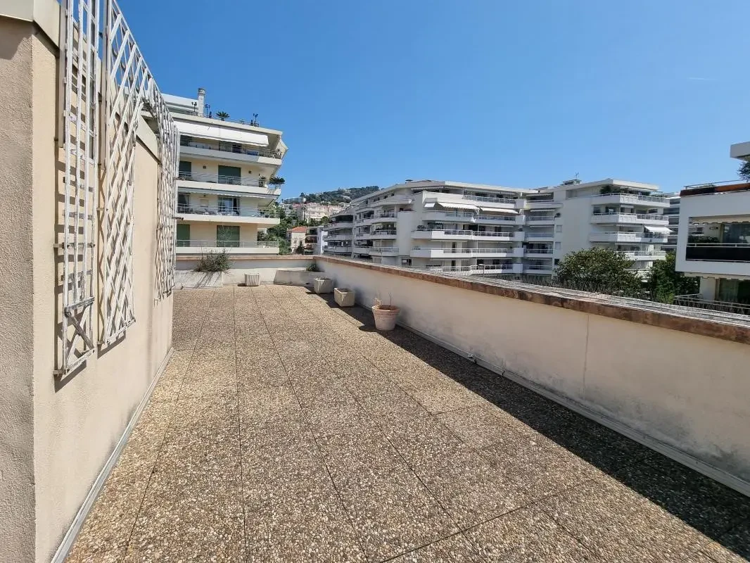 Квартира в Каннах, Франция, 74 м² - фото 3