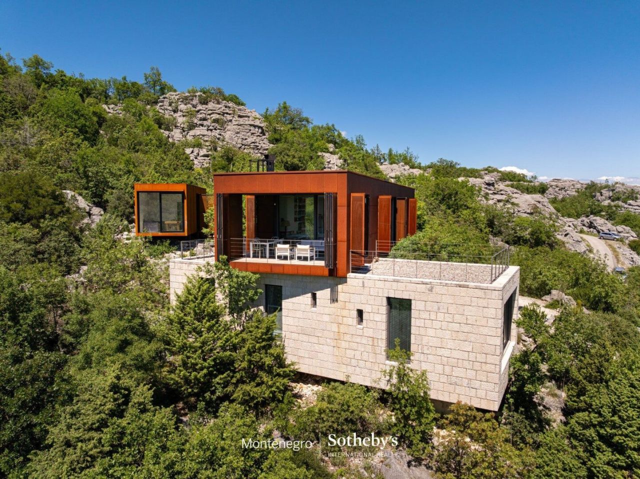 Вилла в Цетине, Черногория, 250 м² - фото 4