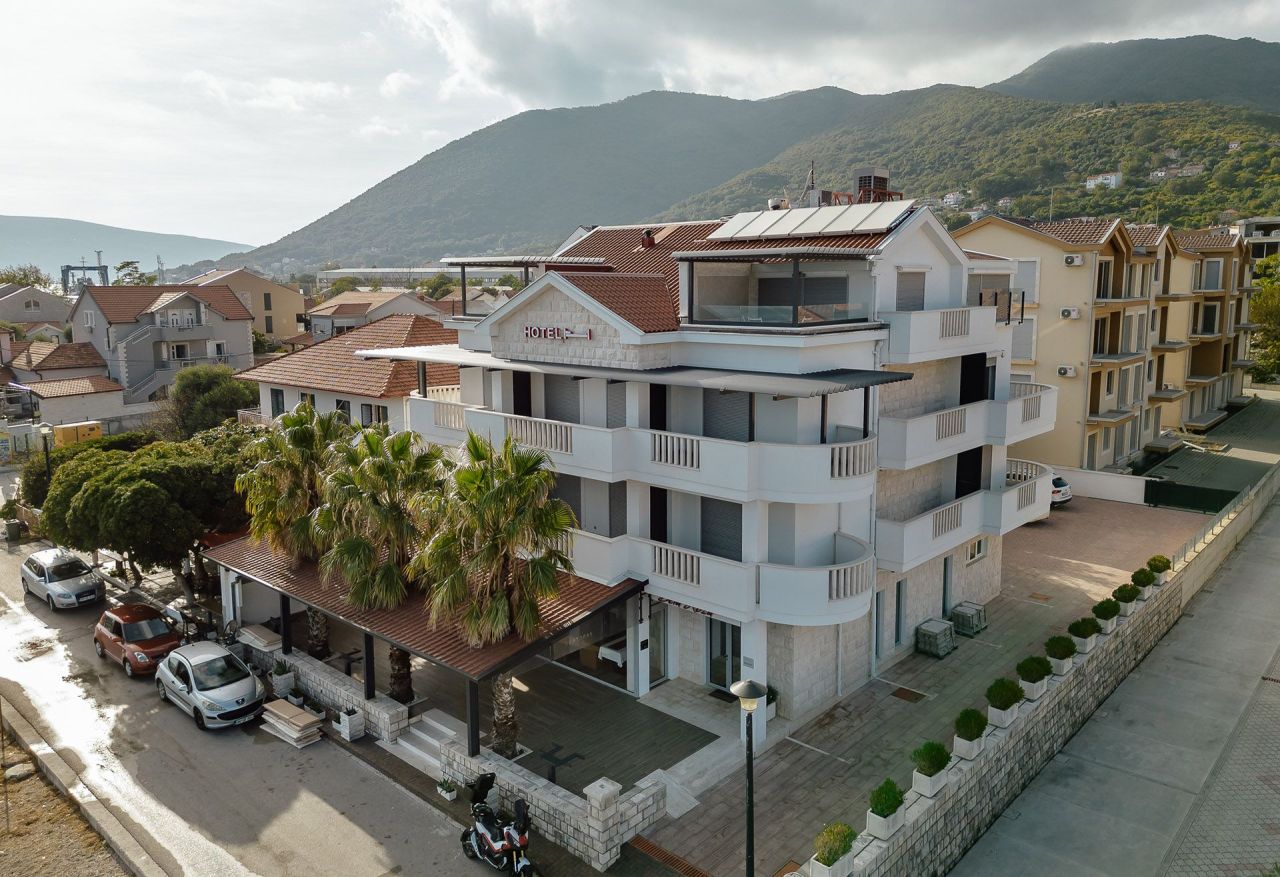 Отель, гостиница в Биеле, Черногория, 784 м² - фото 4