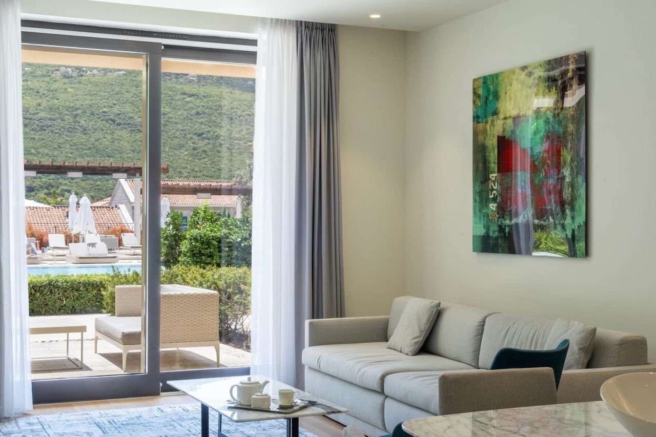Апартаменты в Херцег-Нови, Черногория, 90 м² - фото 4