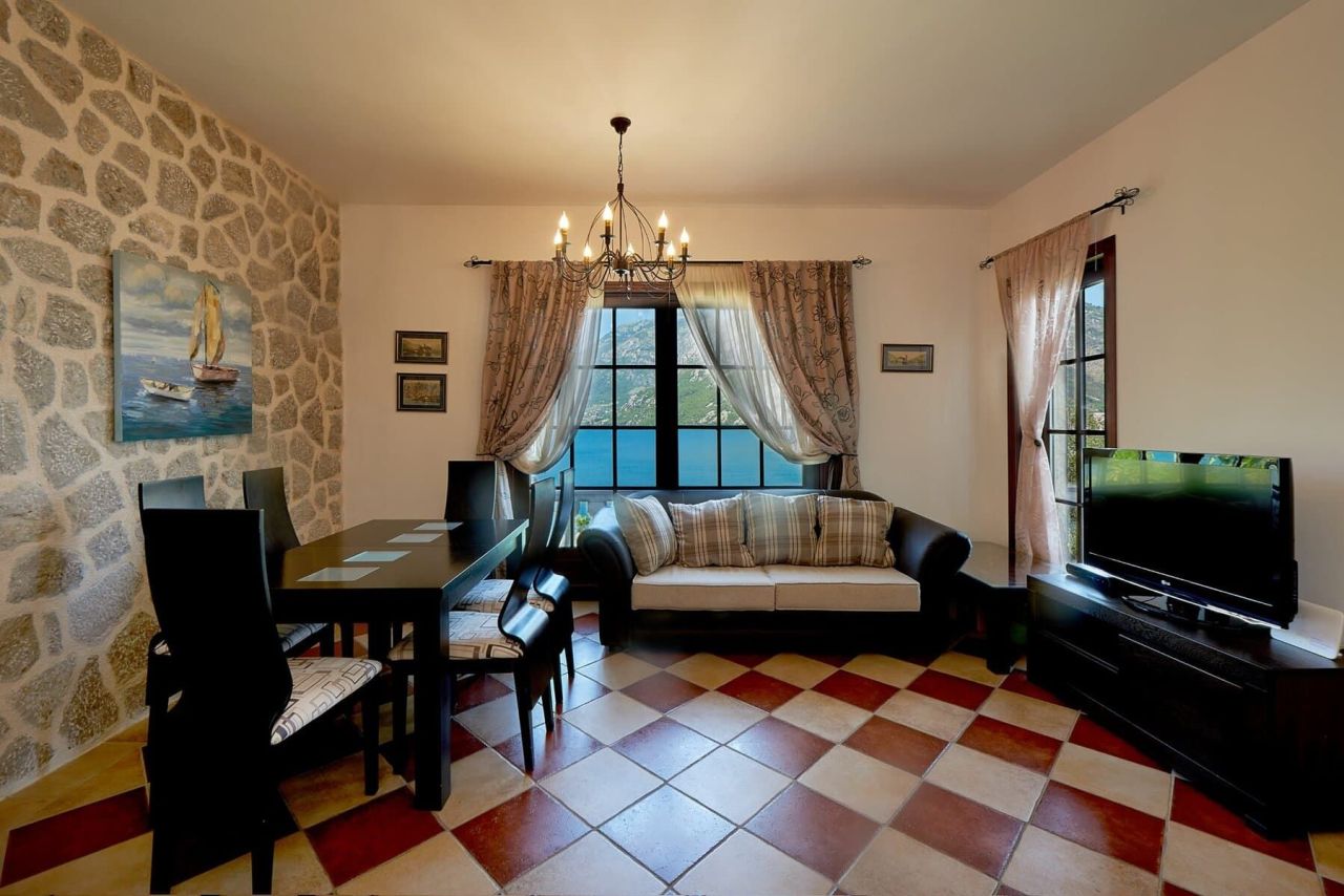 Вилла в Костанице, Черногория, 235 м² - фото 4