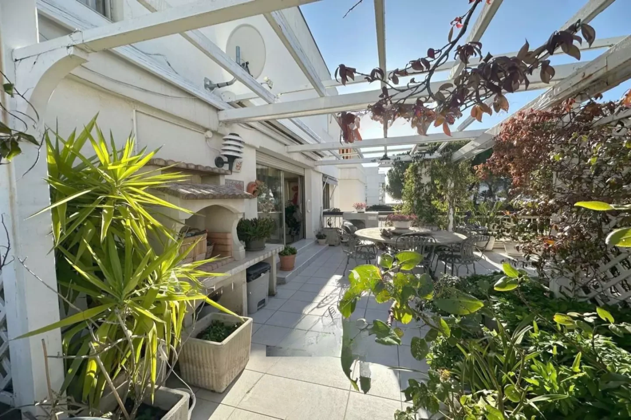 Квартира в Каннах, Франция, 97 м² - фото 3