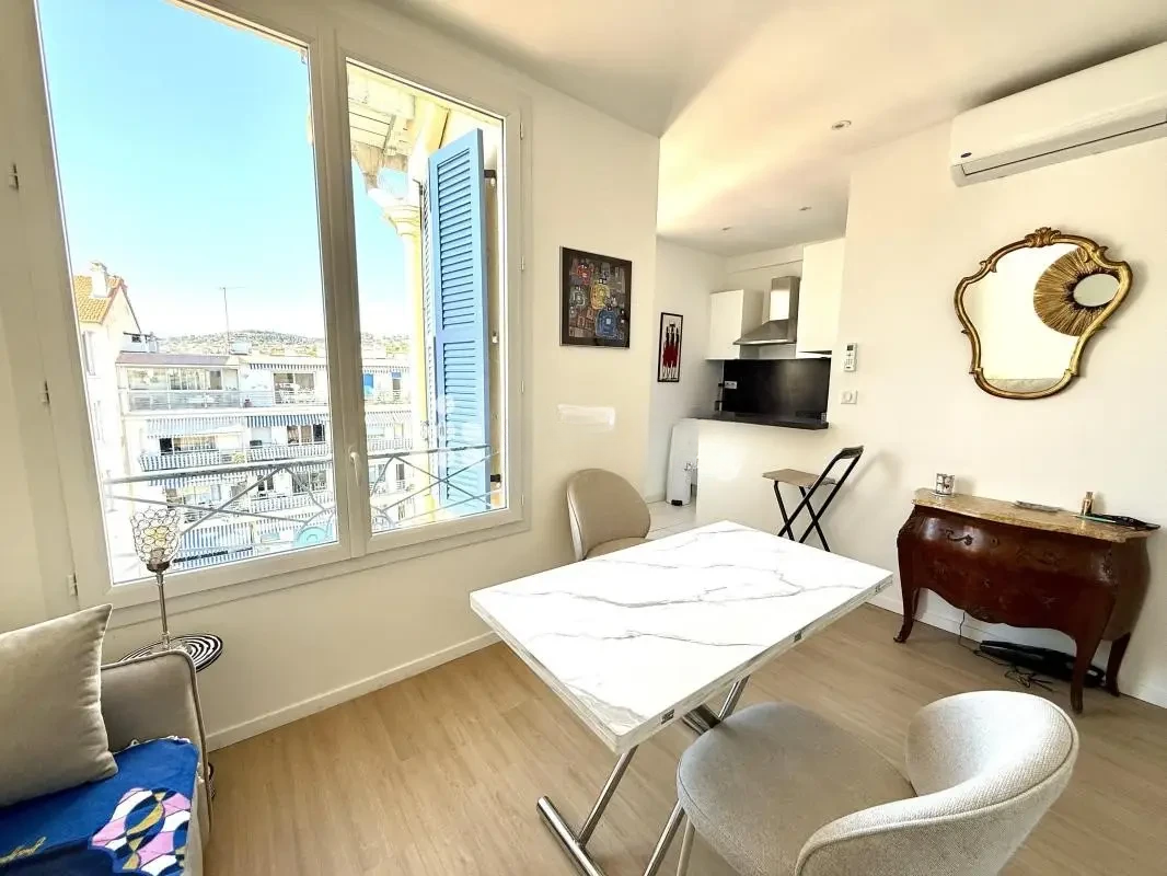 Квартира в Каннах, Франция, 30 м² - фото 3