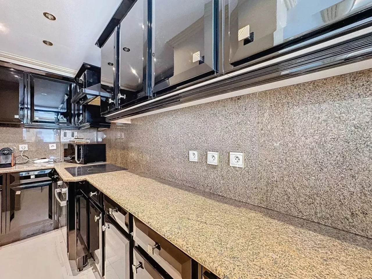 Квартира в Каннах, Франция, 106 м² - фото 4