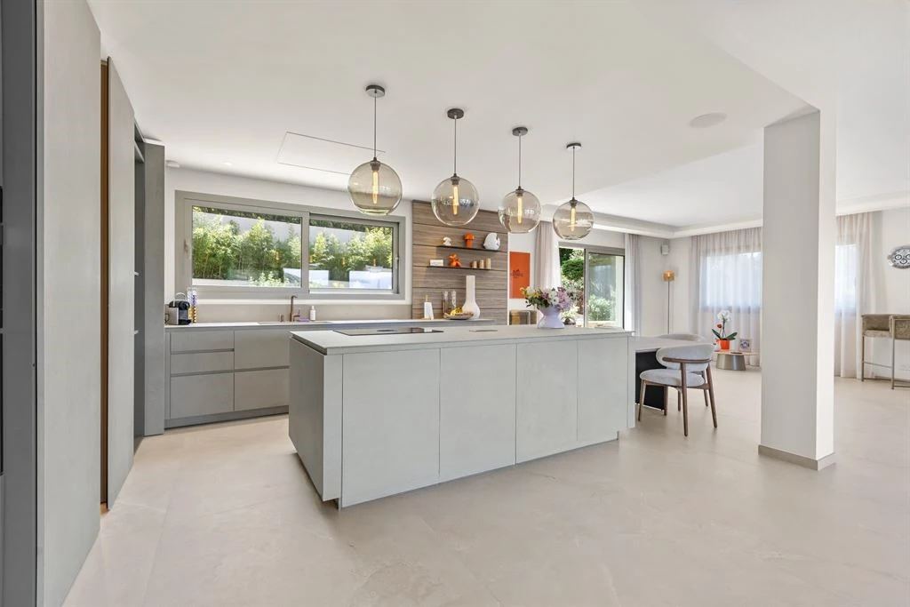 Квартира в Каннах, Франция, 300 м² - фото 4