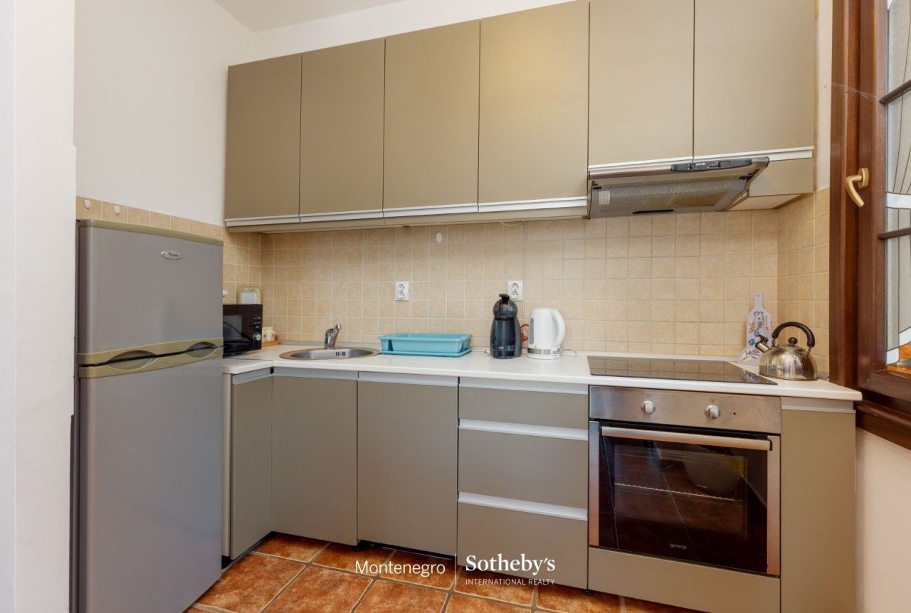 Апартаменты в Которе, Черногория, 84 м² - фото 9