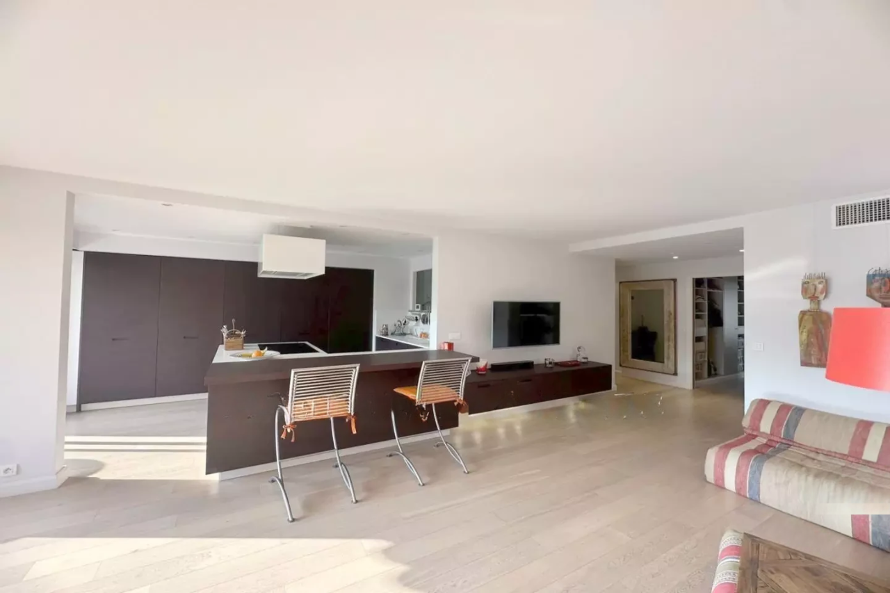 Квартира в Каннах, Франция, 121 м² - фото 7