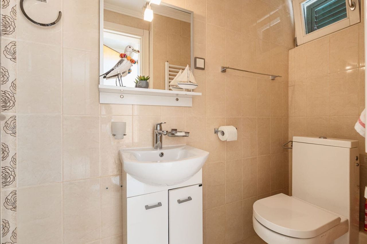 Апартаменты в Херцег-Нови, Черногория, 334 м² - фото 10