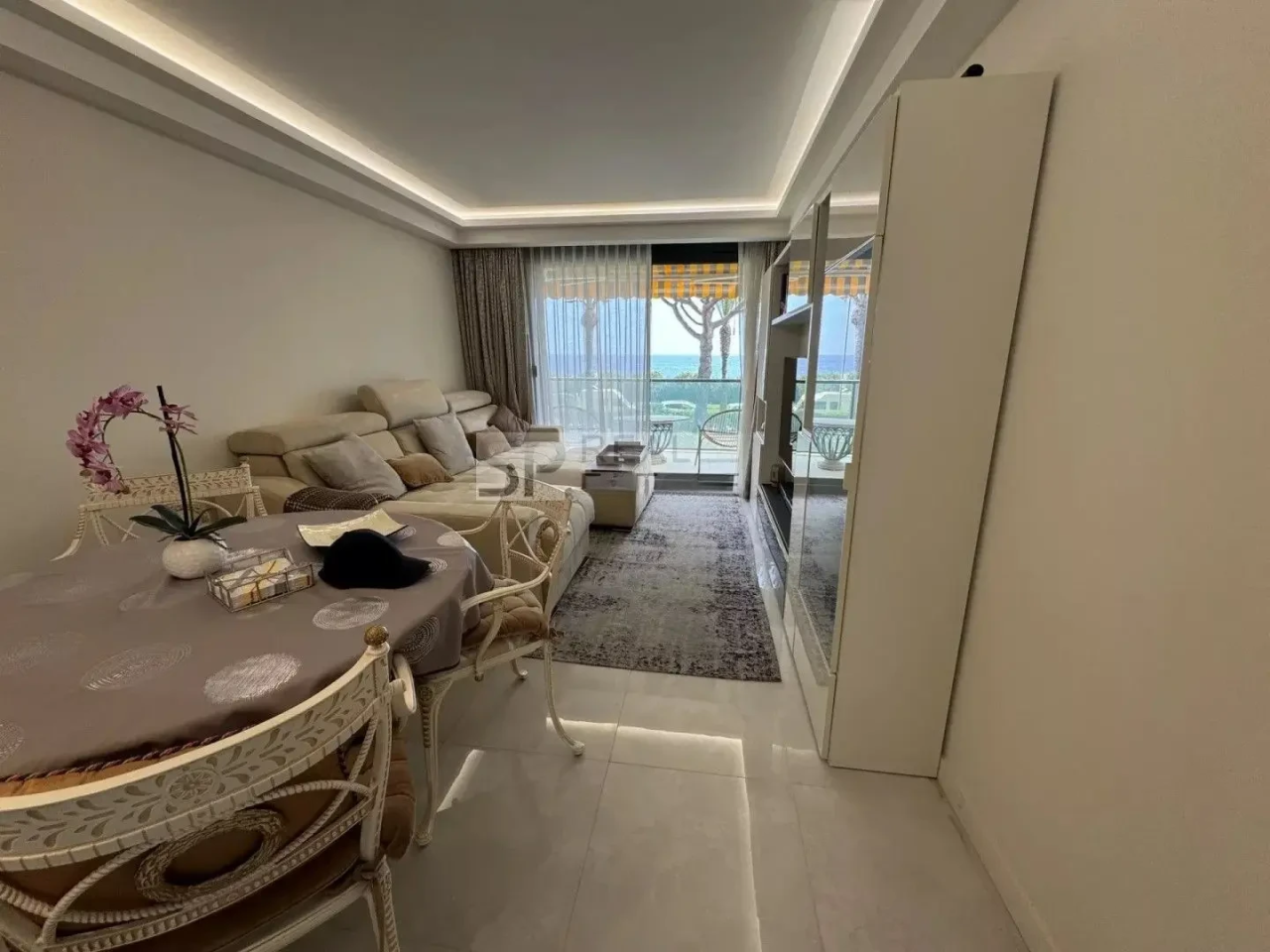 Квартира в Каннах, Франция, 50 м² - фото 8