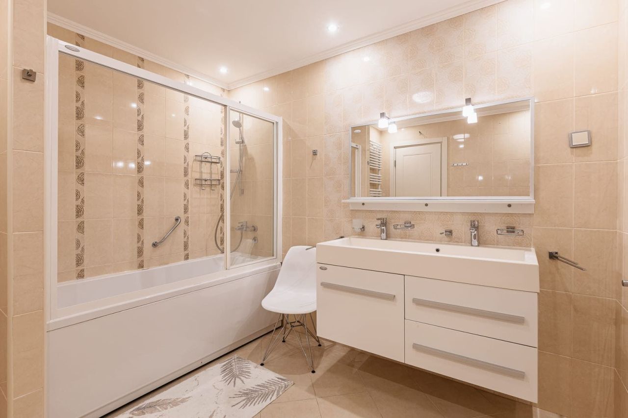 Апартаменты в Херцег-Нови, Черногория, 334 м² - фото 12