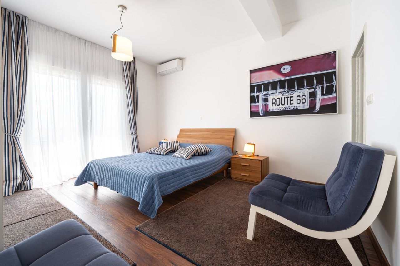 Дом в Херцег-Нови, Черногория, 357 м² - фото 13