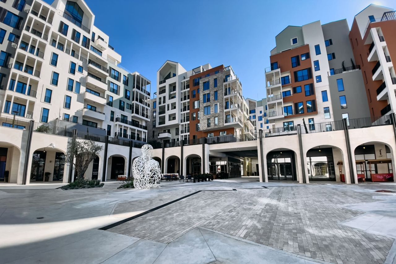 Апартаменты в Тивате, Черногория, 102 м² - фото 13
