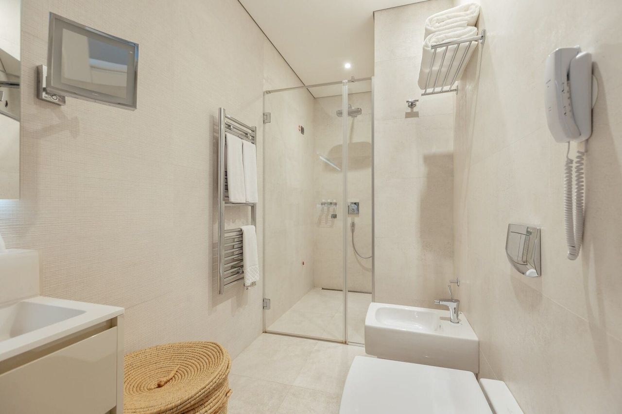 Апартаменты в Тивате, Черногория, 190 м² - фото 14