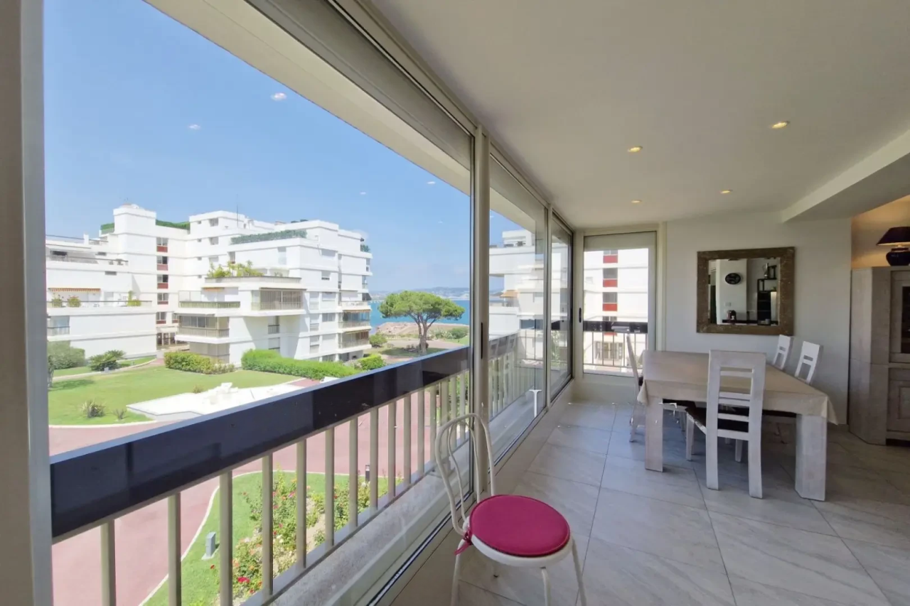 Квартира в Каннах, Франция, 70 м² - фото 12