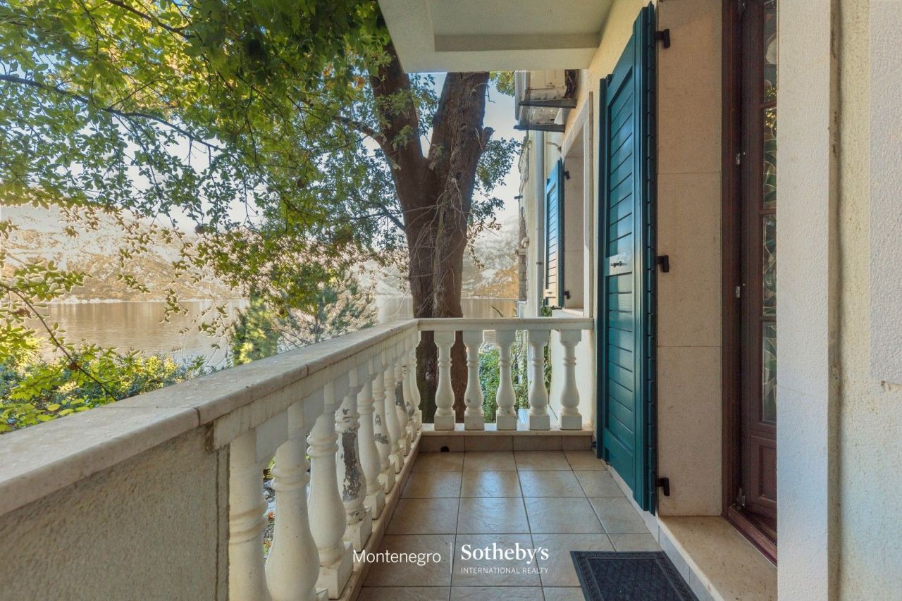 Апартаменты в Которе, Черногория, 84 м² - фото 15
