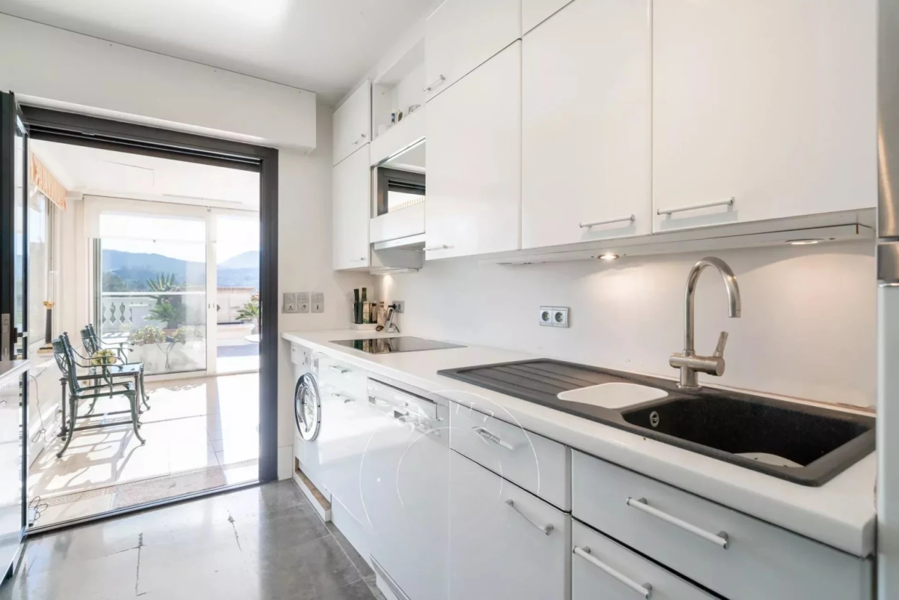 Квартира в Каннах, Франция, 150 м² - фото 12