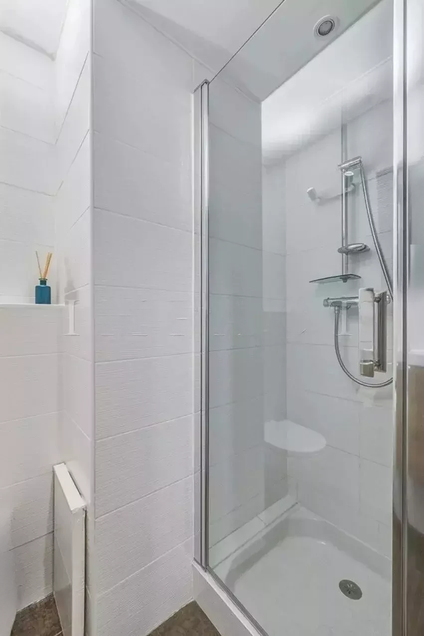 Квартира в Каннах, Франция, 59 м² - фото 14