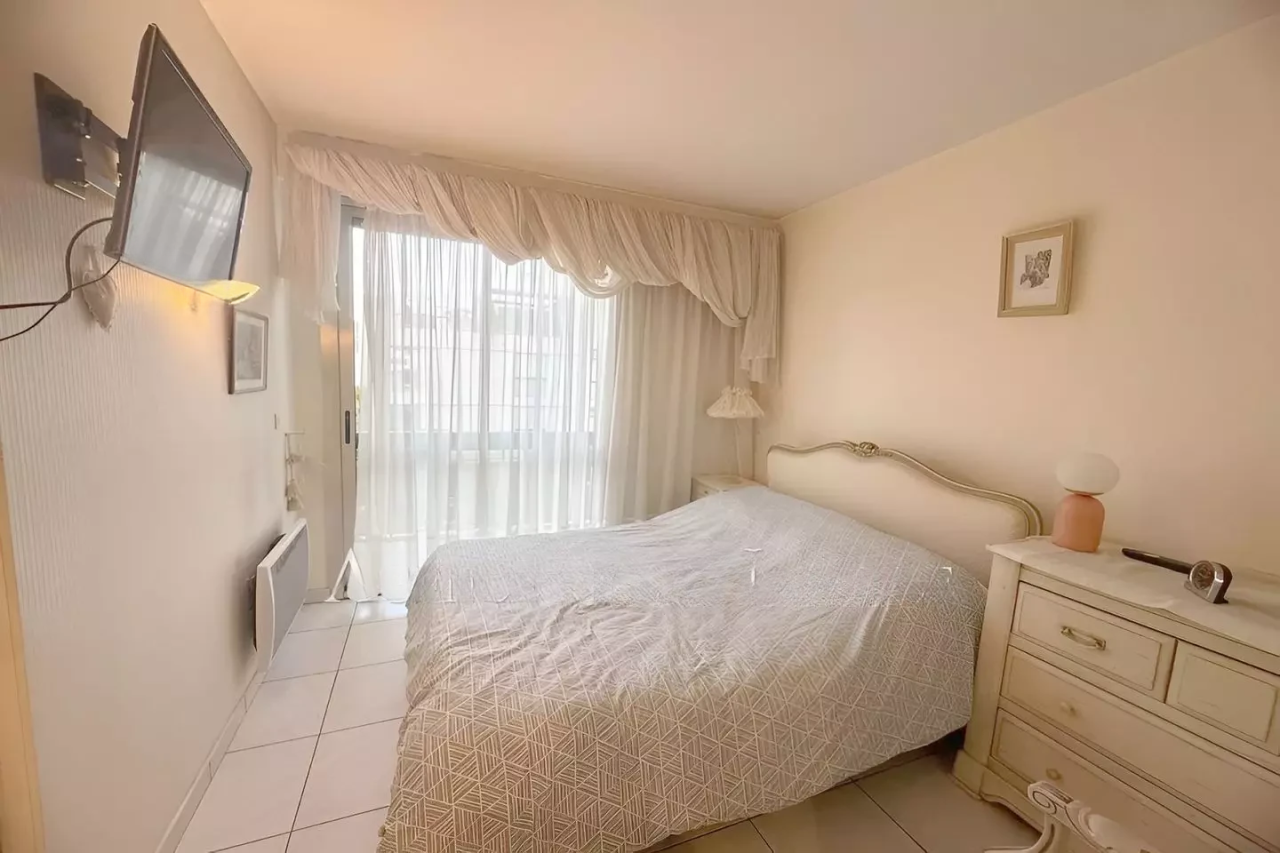 Квартира в Каннах, Франция, 97 м² - фото 14