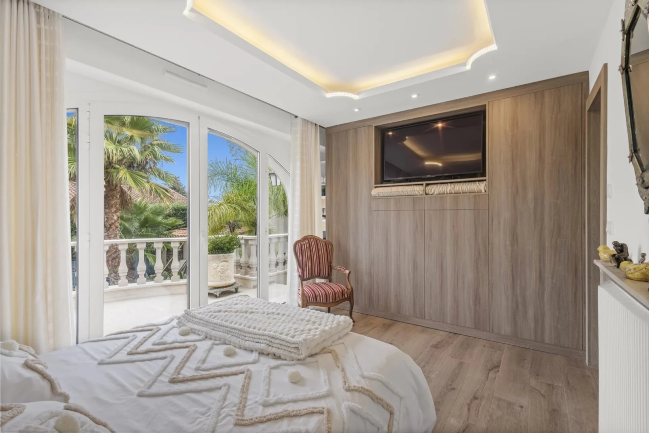 Квартира в Каннах, Франция, 326 м² - фото 14