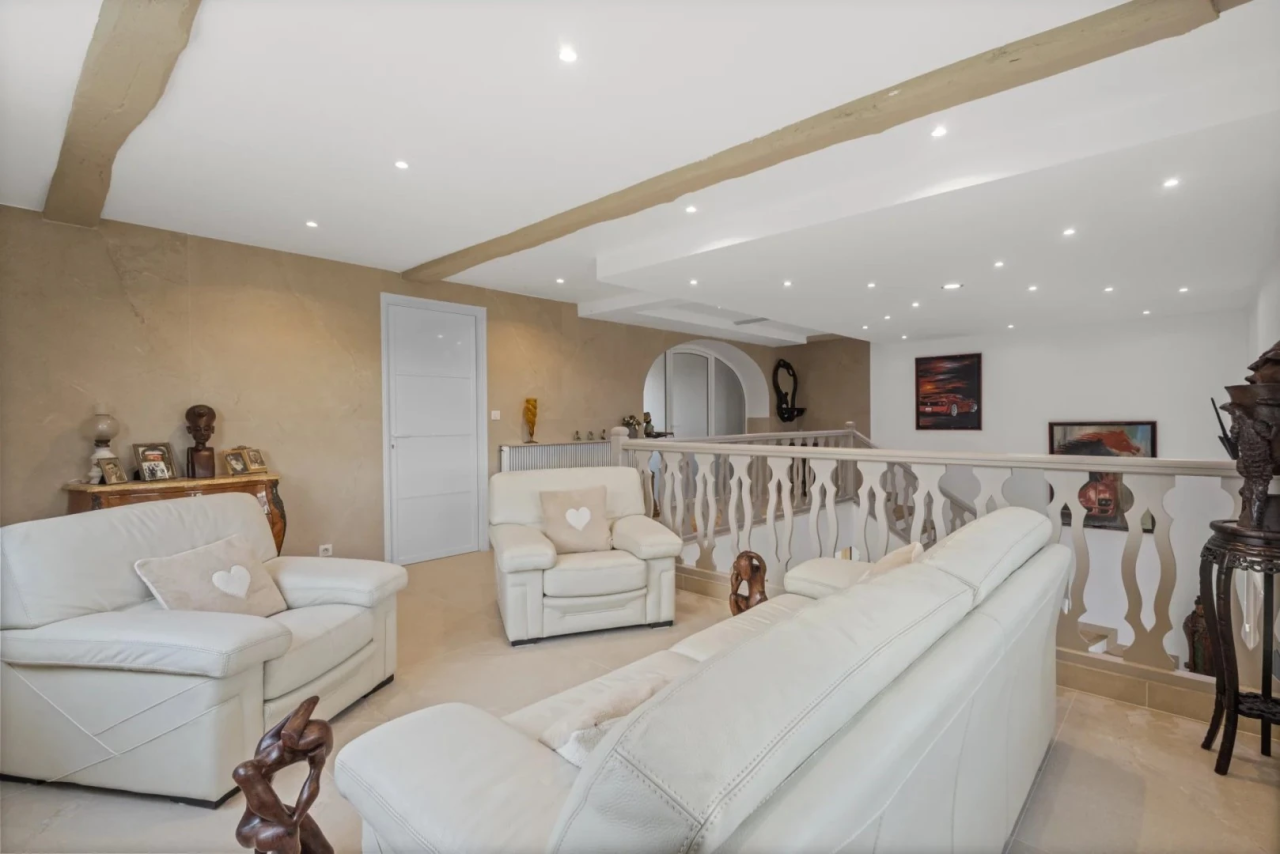 Квартира в Каннах, Франция, 326 м² - фото 18
