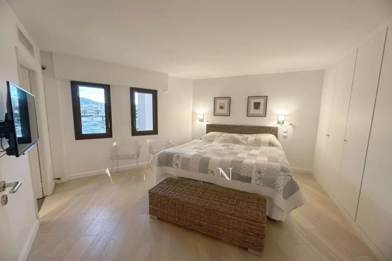 Квартира в Каннах, Франция, 121 м² - фото 18