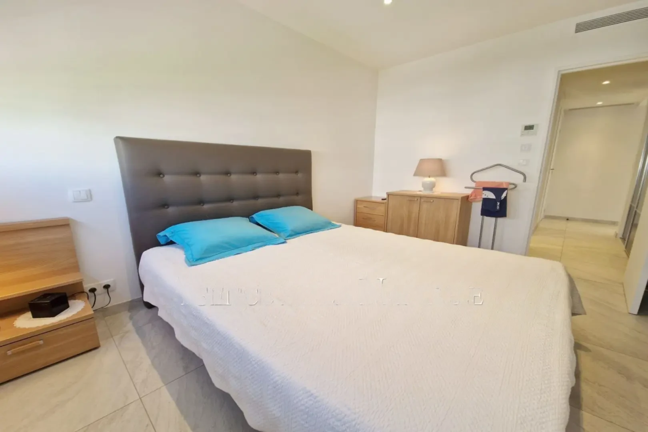 Квартира в Каннах, Франция, 70 м² - фото 19