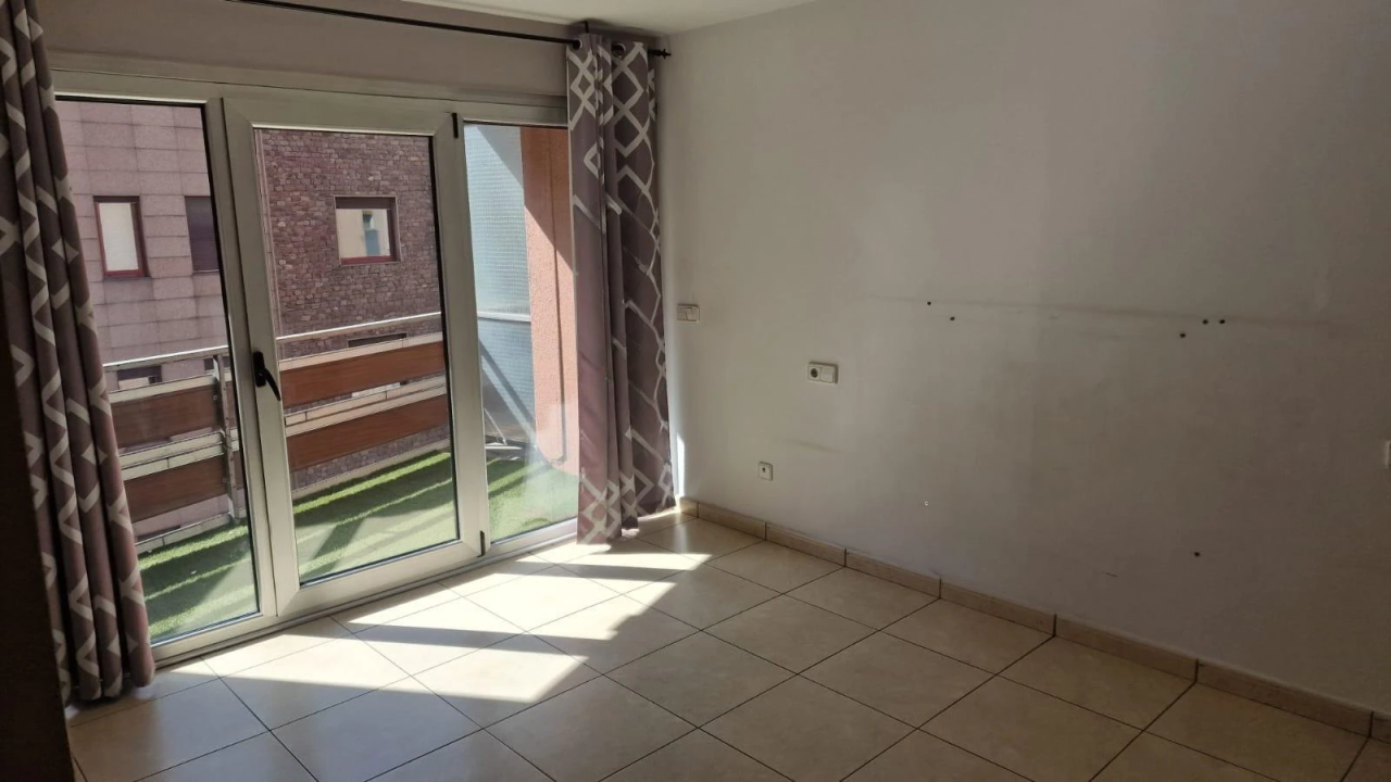 Квартира в Санта-Коломе, Андорра, 62 м² - фото 1