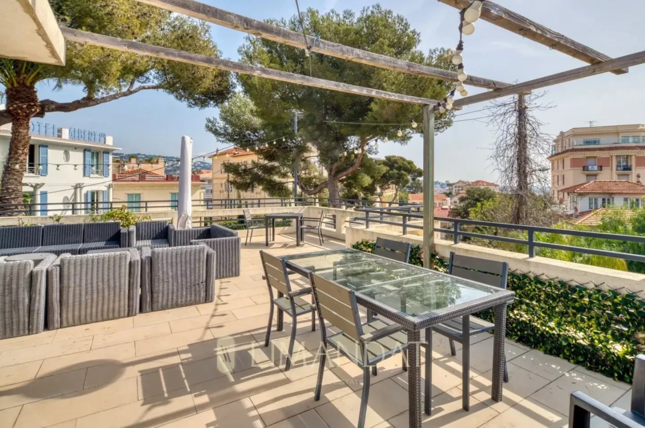Квартира в Каннах, Франция, 170 м² - фото 1