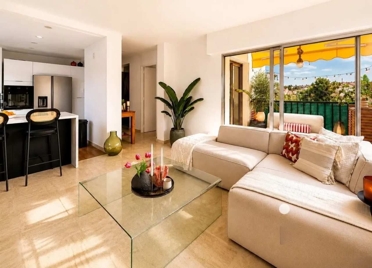 Квартира в Каннах, Франция, 60 м² - фото 1
