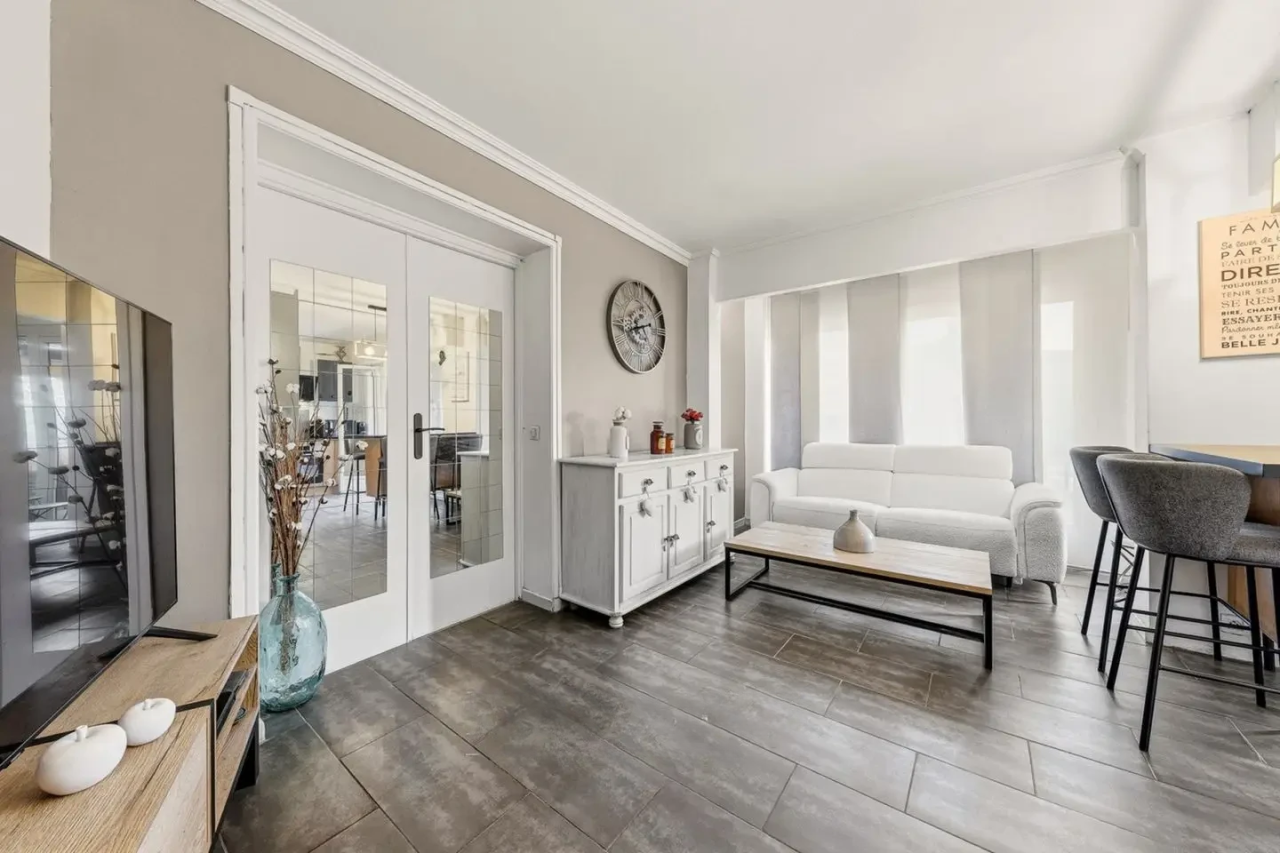 Квартира в Каннах, Франция, 64 м² - фото 1