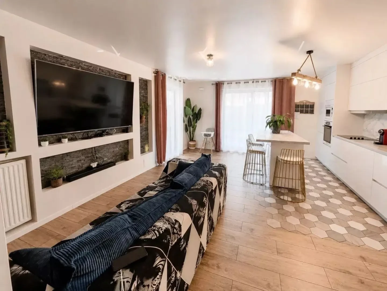 Квартира в Каннах, Франция, 81 м² - фото 2