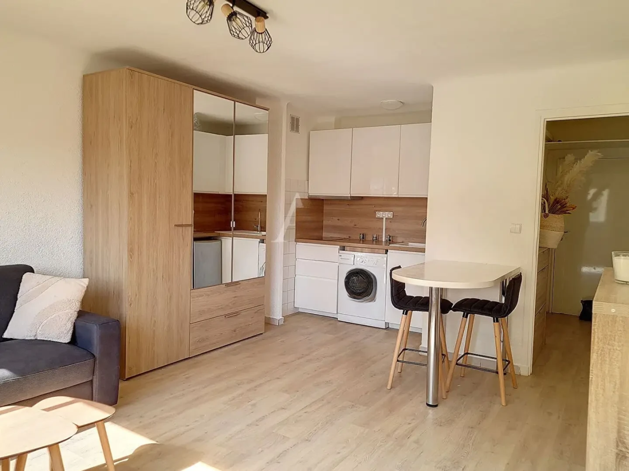 Квартира в Каннах, Франция, 27 м² - фото 2