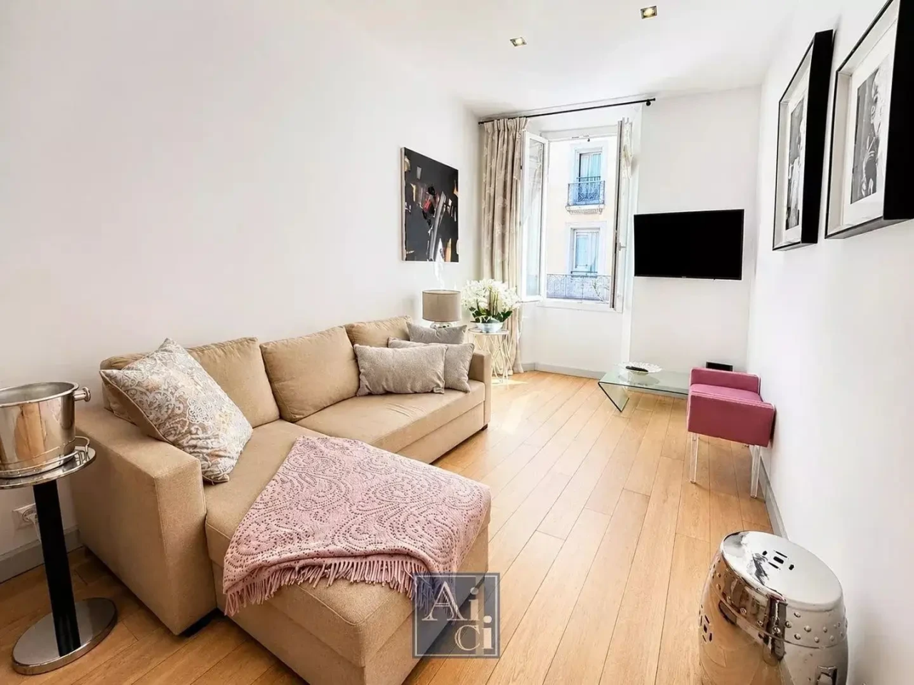 Квартира в Каннах, Франция, 60 м² - фото 2
