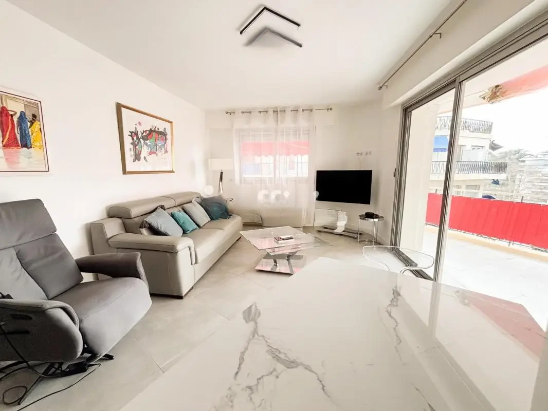 Квартира в Каннах, Франция, 70 м² - фото 3