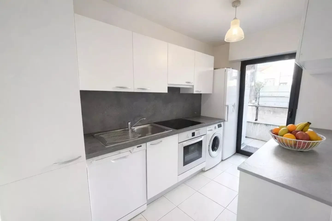 Квартира в Каннах, Франция, 68 м² - фото 3