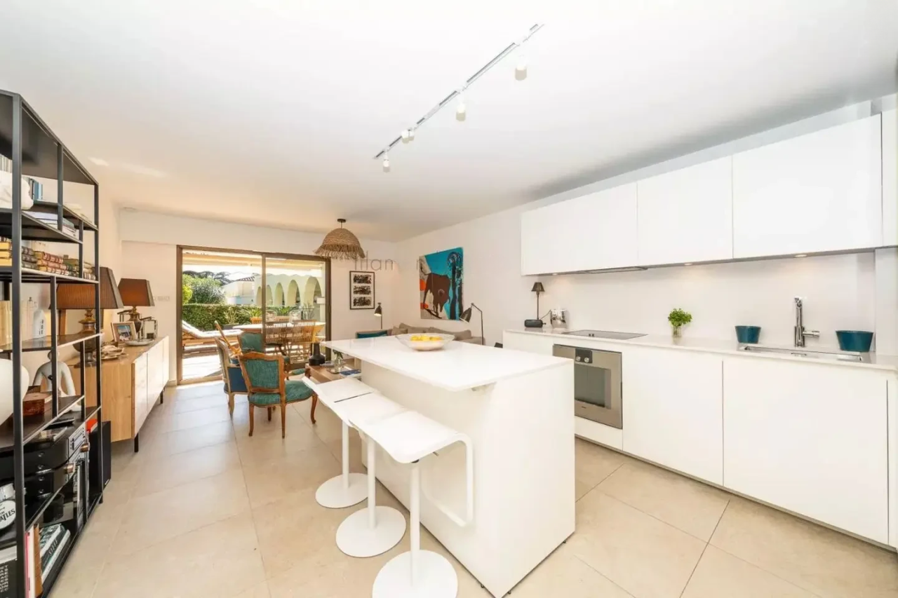Квартира в Каннах, Франция, 61 м² - фото 4