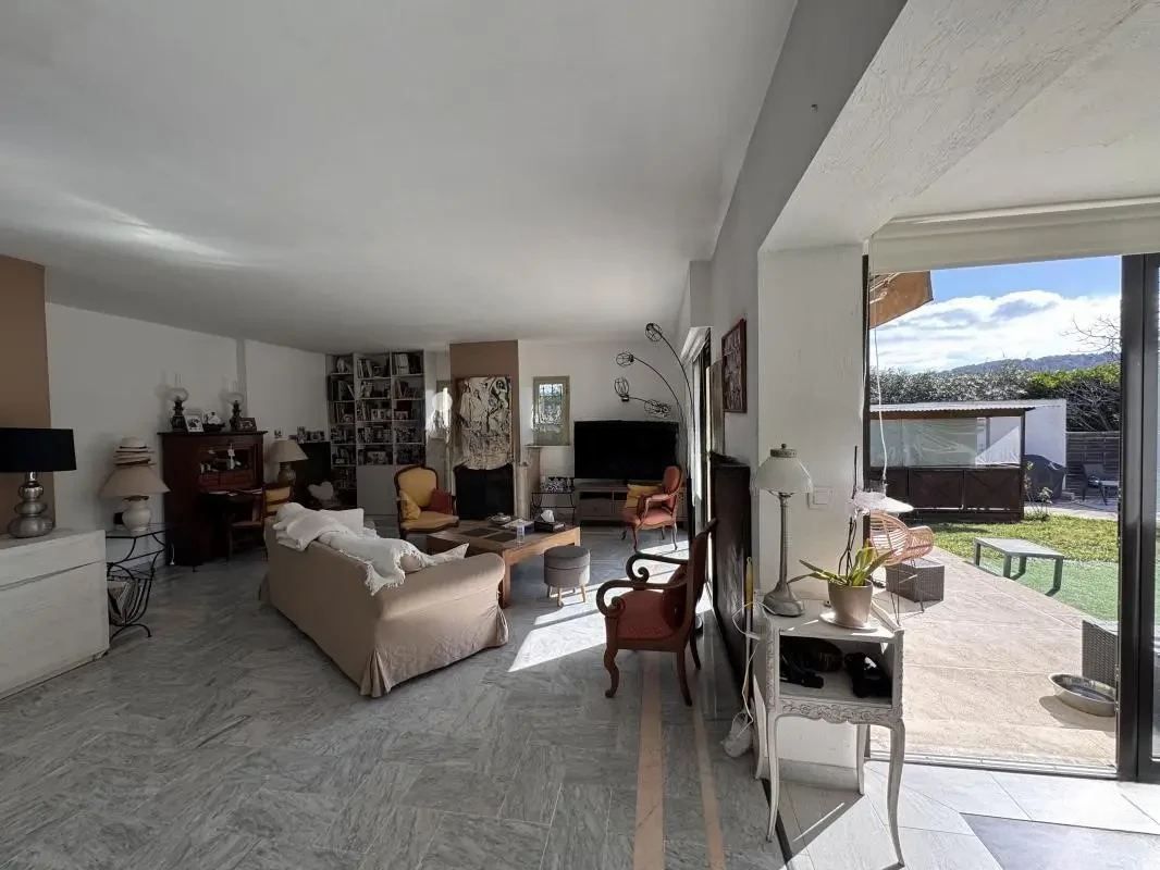 Квартира в Каннах, Франция, 147 м² - фото 7