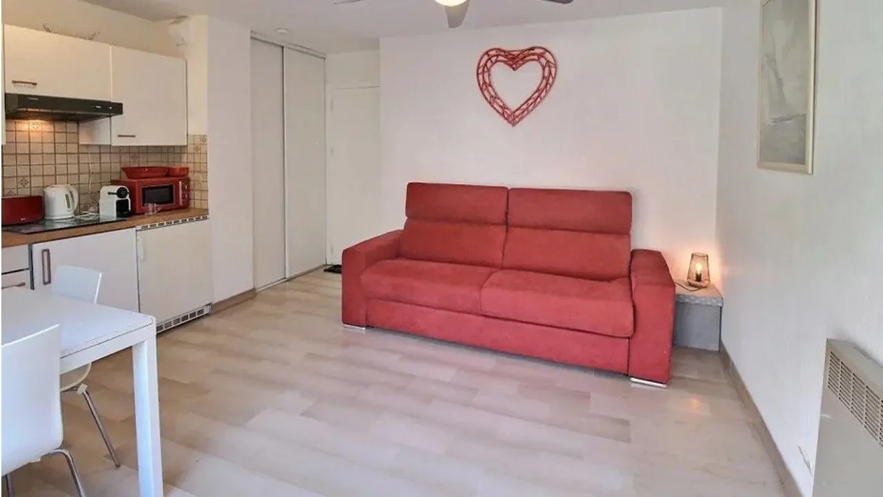 Квартира в Каннах, Франция, 21 м² - фото 7