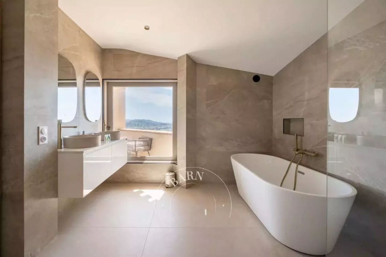 Квартира в Каннах, Франция, 307 м² - фото 8