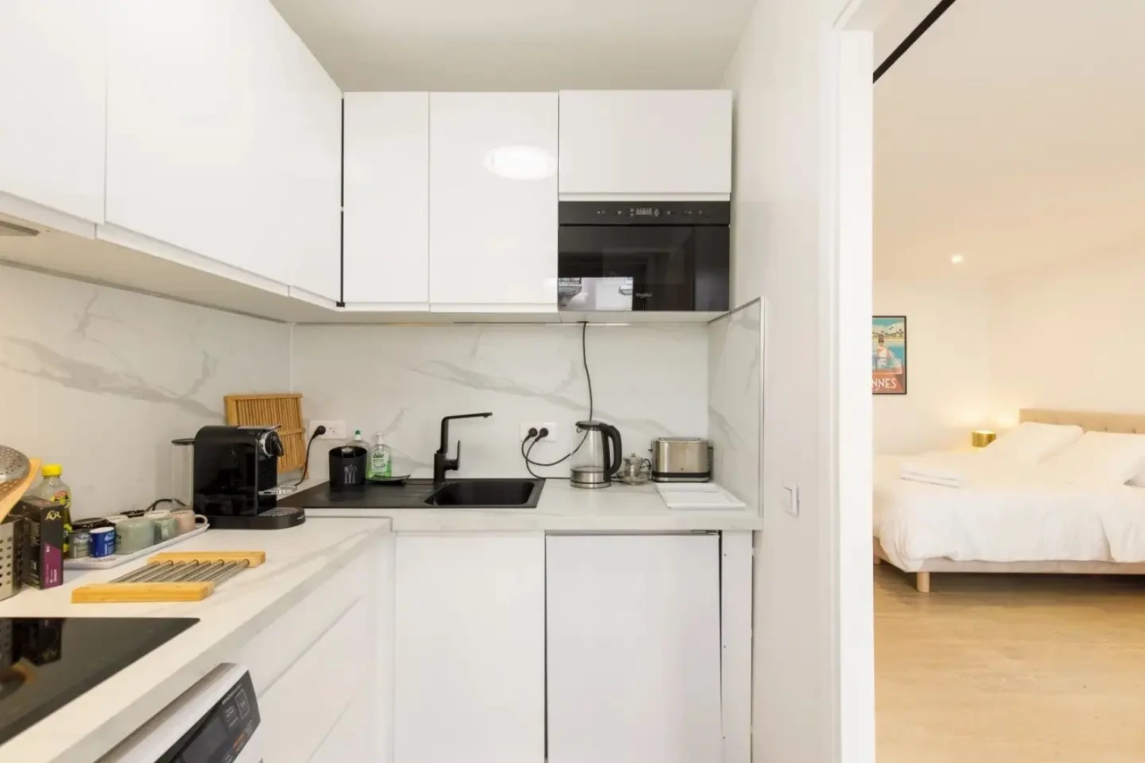 Квартира в Каннах, Франция, 30 м² - фото 9