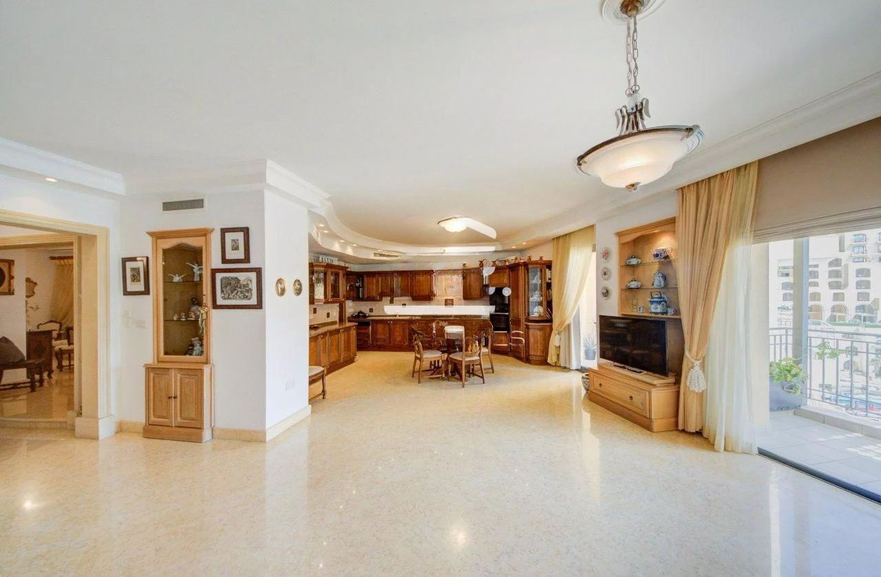 Квартира в Сан-Лоренце, Мальта, 250 м² - фото 10