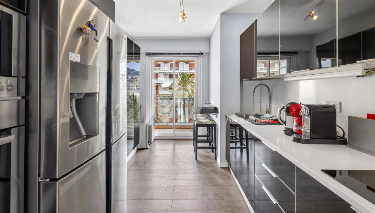 Квартира в Каннах, Франция, 98 м² - фото 11