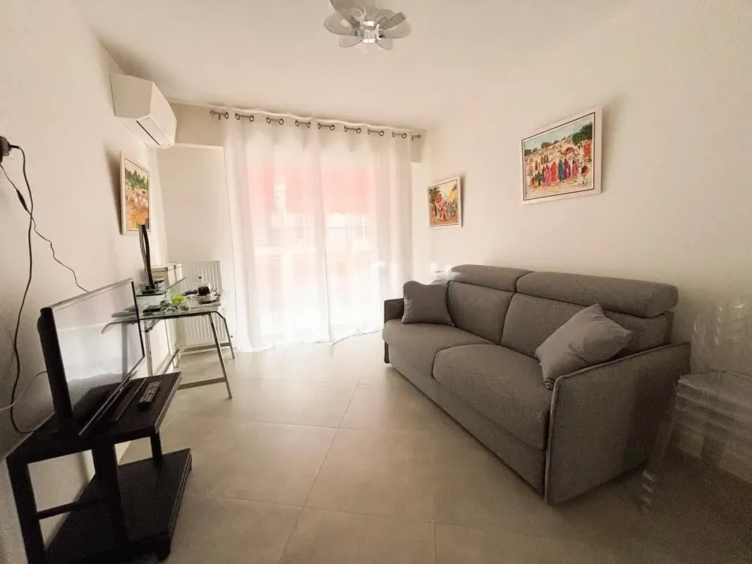 Квартира в Каннах, Франция, 70 м² - фото 11