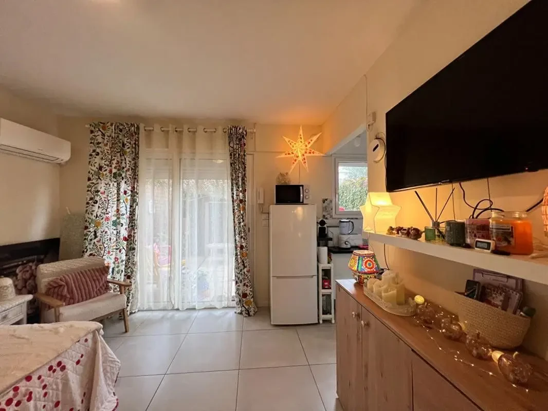 Квартира в Каннах, Франция, 22 м² - фото 11