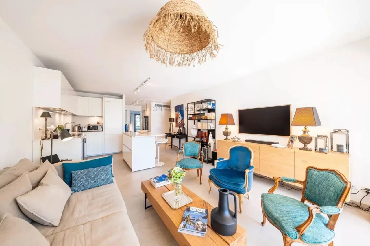 Квартира в Каннах, Франция, 61 м² - фото 11