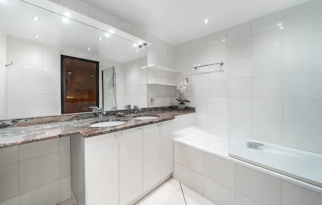 Квартира в Каннах, Франция, 98 м² - фото 12