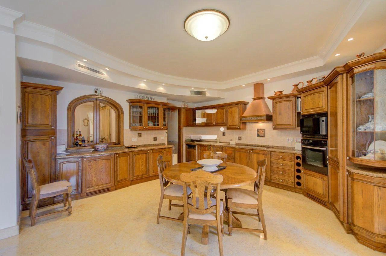 Квартира в Сан-Лоренце, Мальта, 250 м² - фото 13